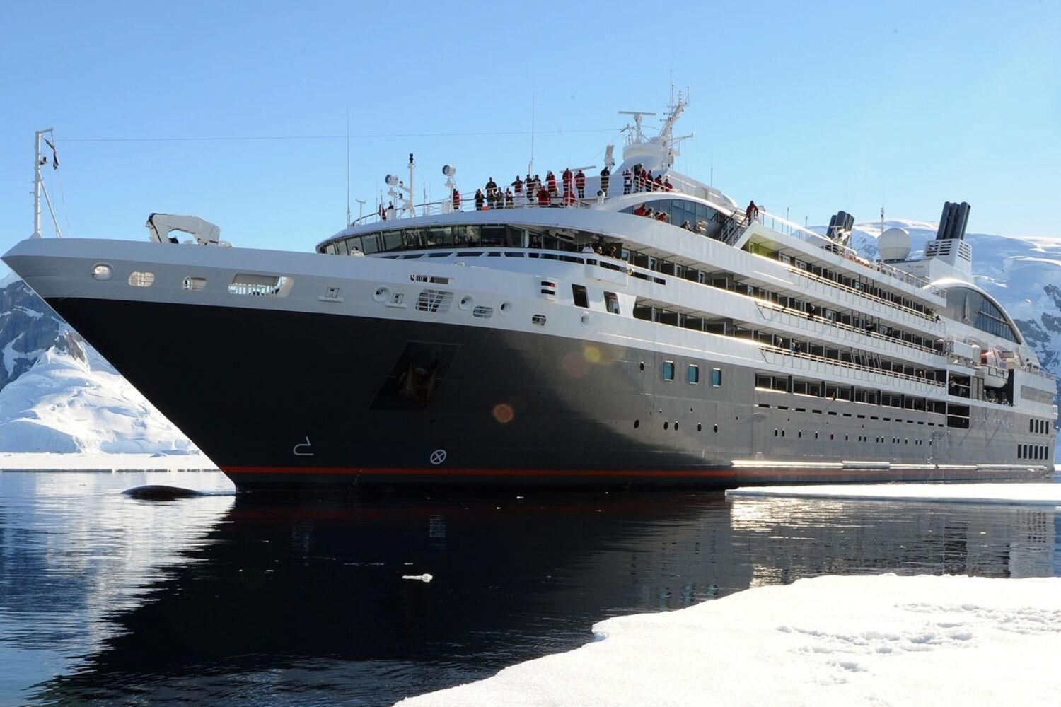 Ponant L Austral No 1952 No 1952