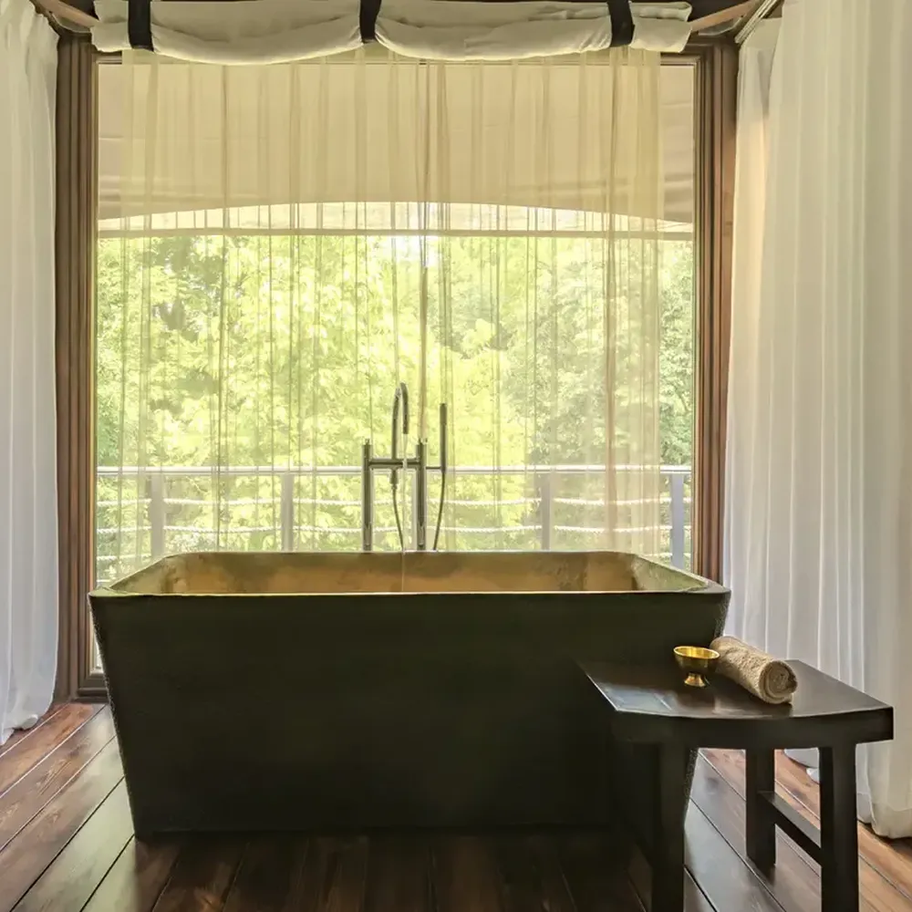 HMLV Gallery Room Royal Tented 6