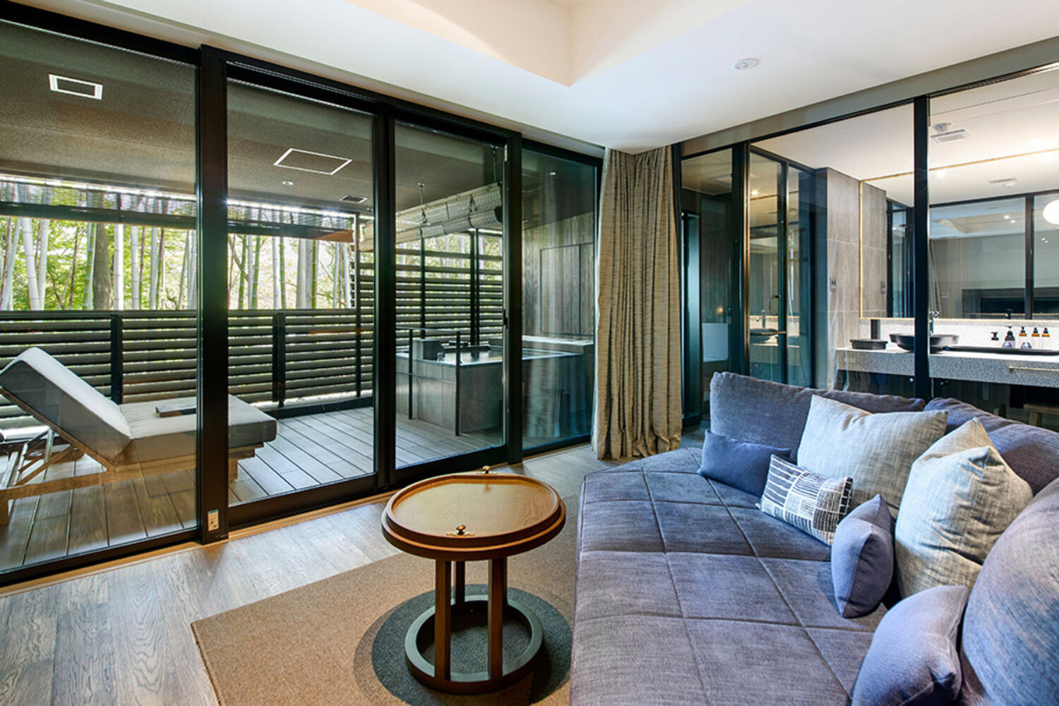 Fufu Nara Stylish Suite Spa Deck