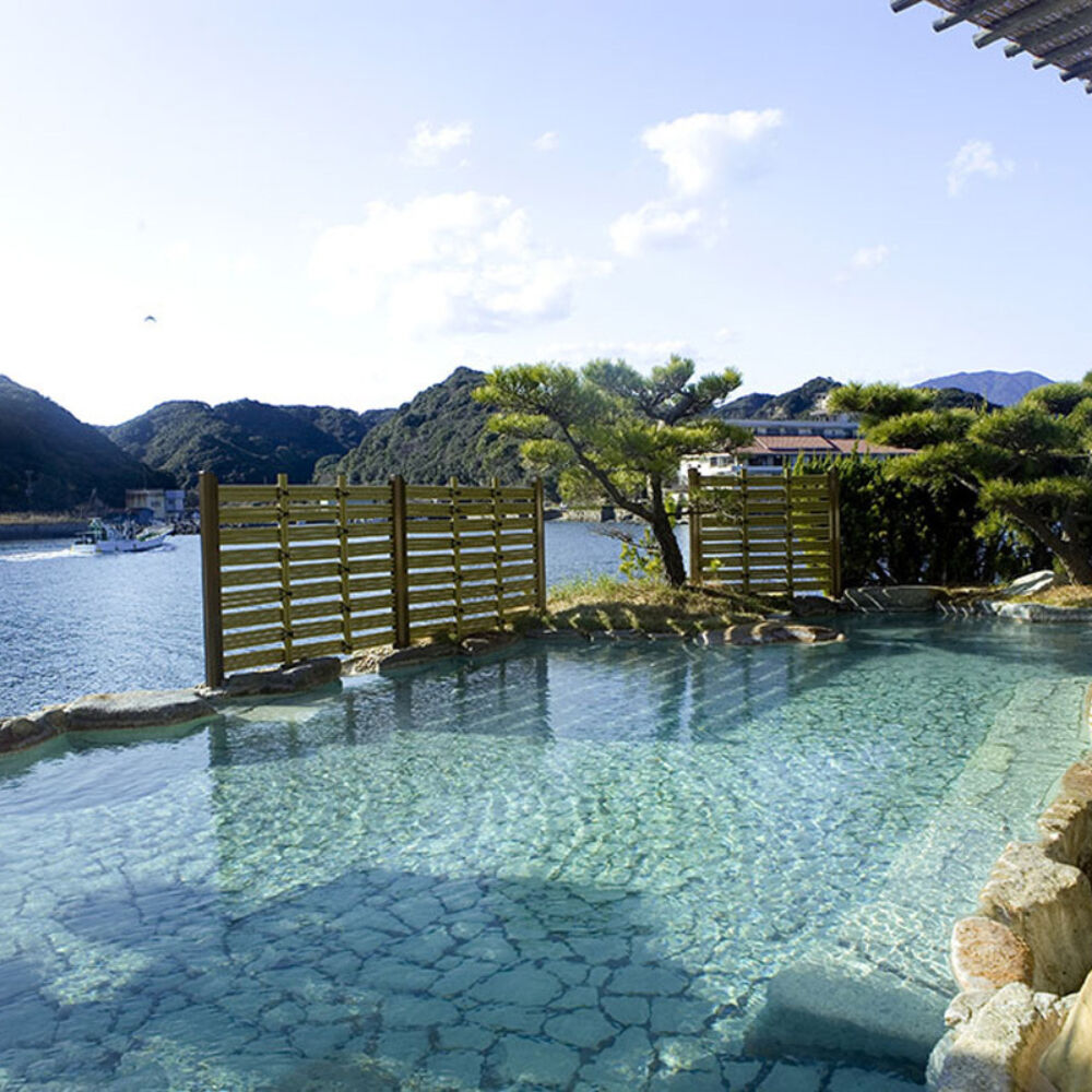 Kumano Bettei Nakanoshi Outdoor Onsen Bath View