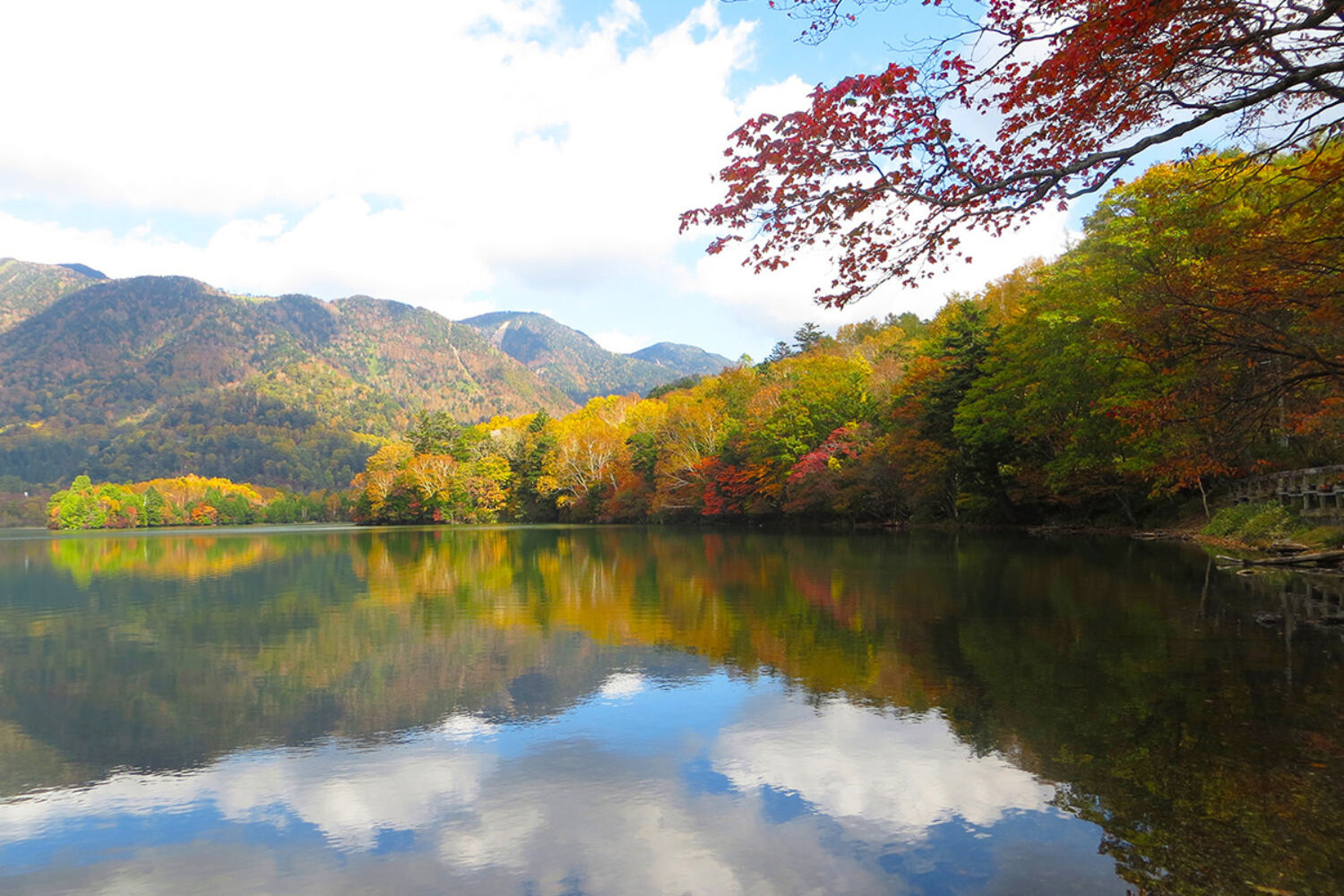 Nikko Mountain Lakes Hike Lake Kirikomi Autumn Visit Nikko