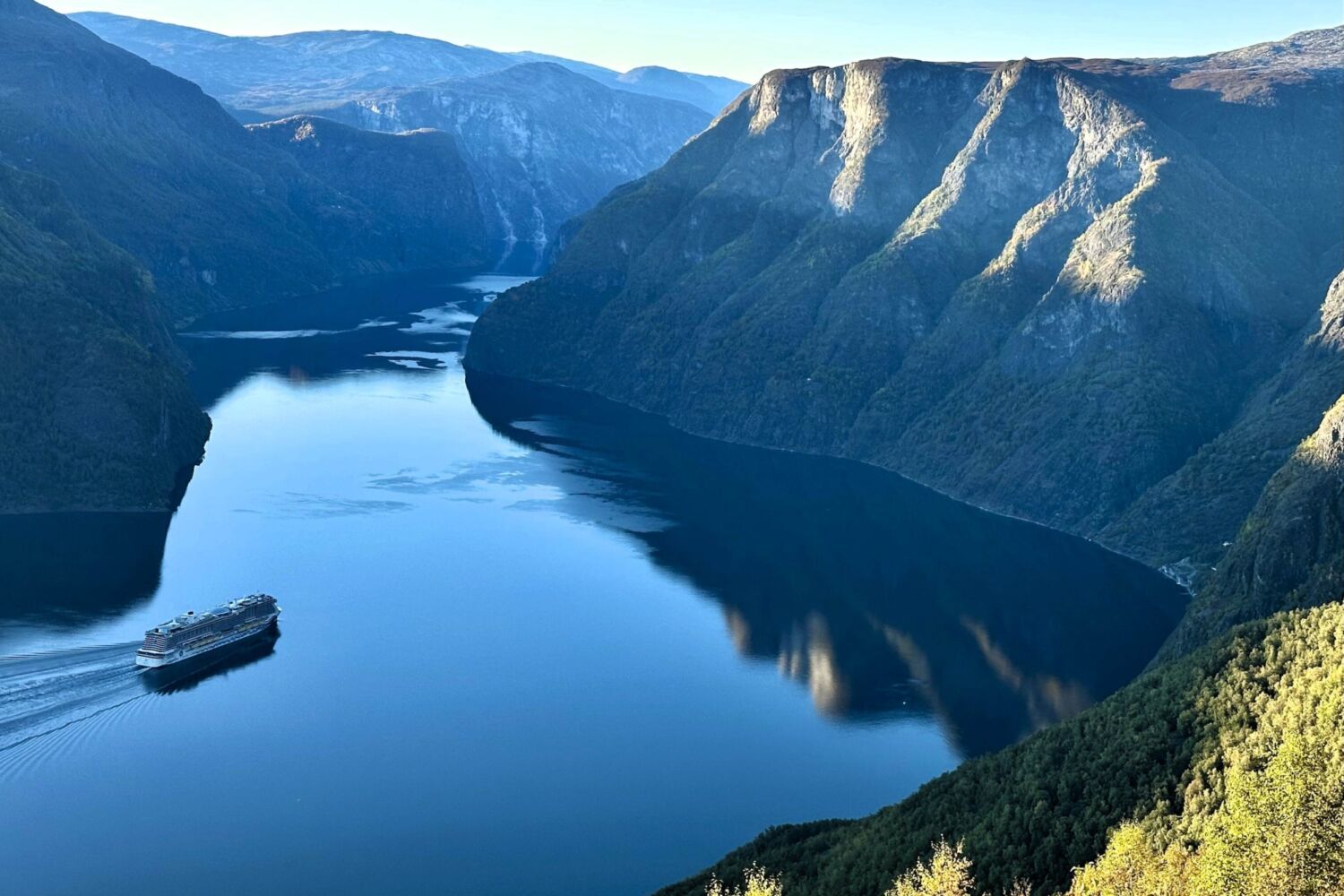 Aurland Naeroyfjord