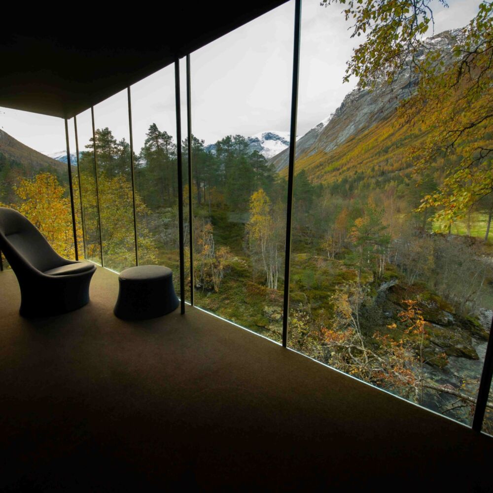 Landscape room 1