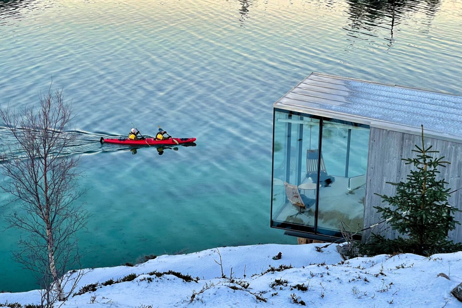 Kayakers sea cabin lars ebbesen kan