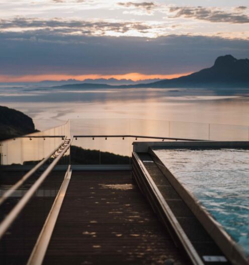 Wood Hotel Bodø pool4 LR