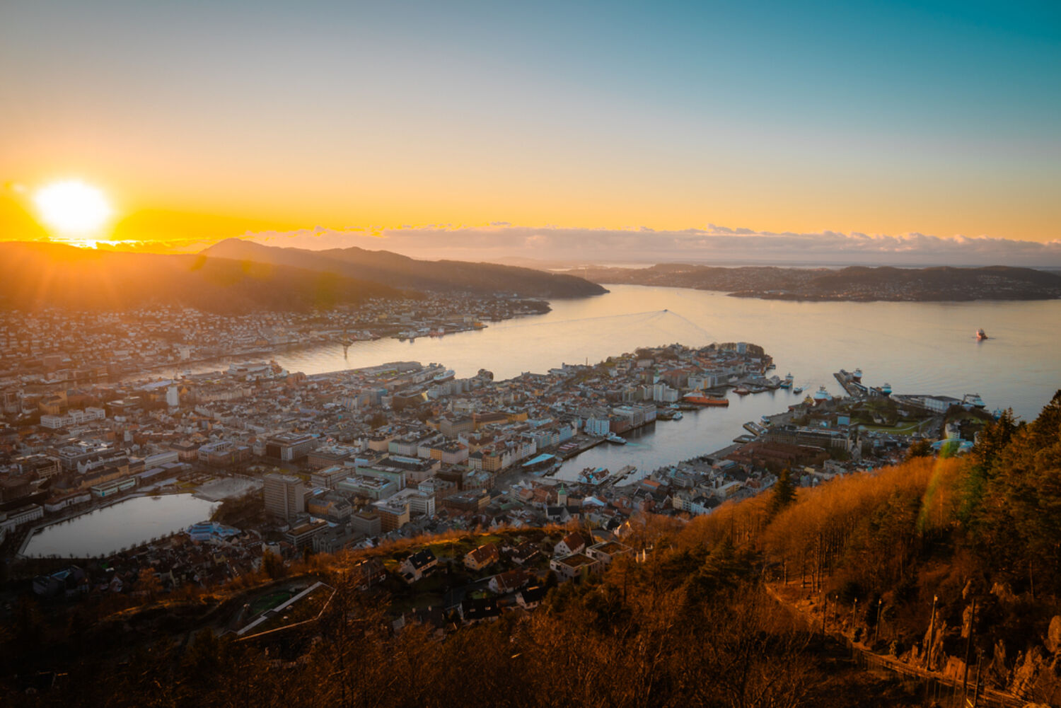 Sunset from Mount Fløyen in Bergen Visit Bergen Espen Bakketun