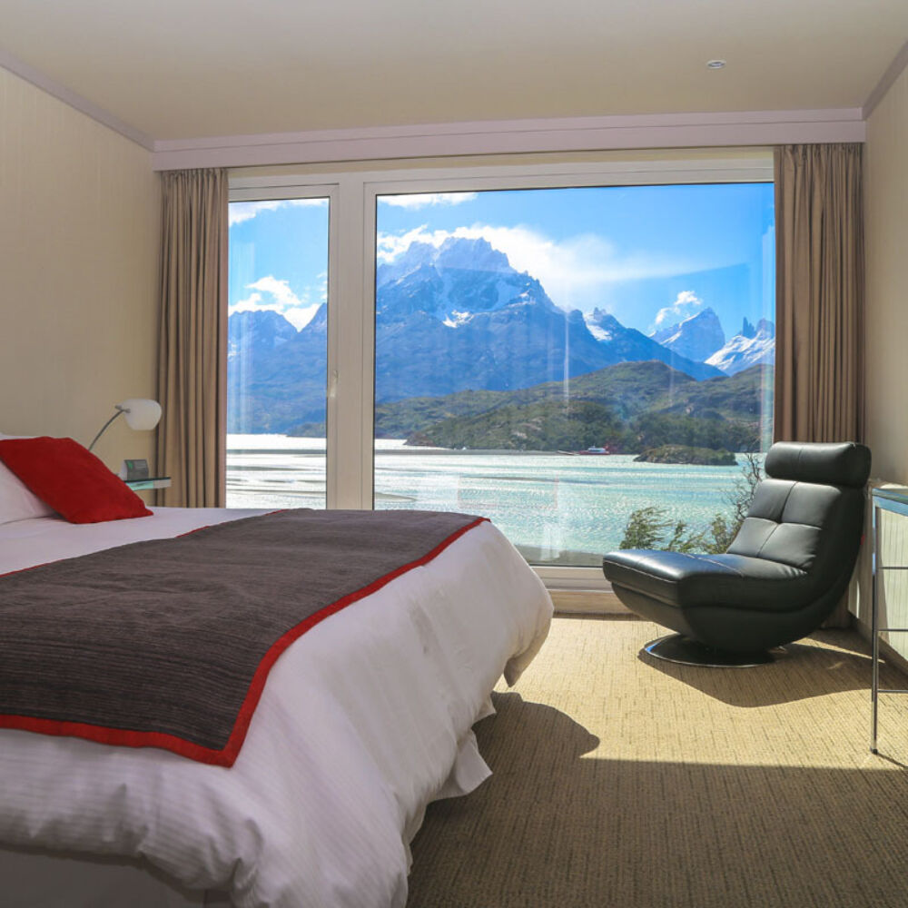 Lago Grey Hotel Rooms 1