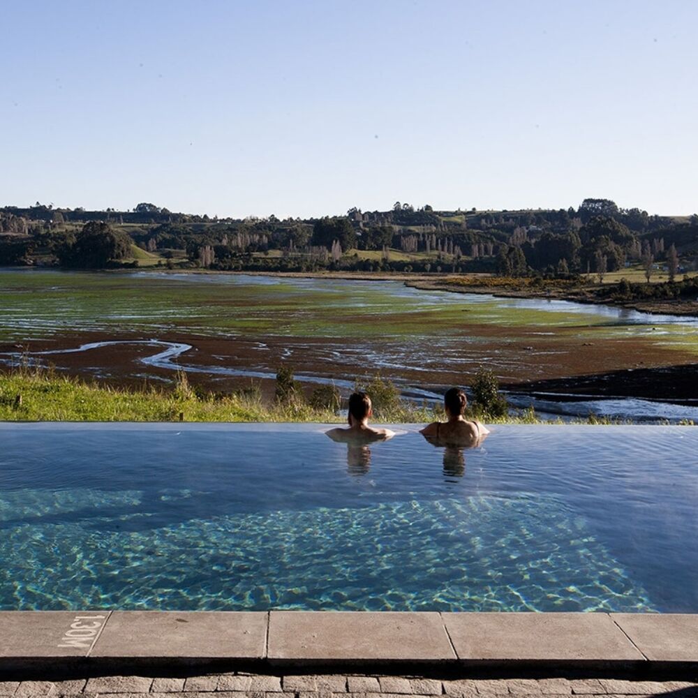 Tierra Chiloe Pool