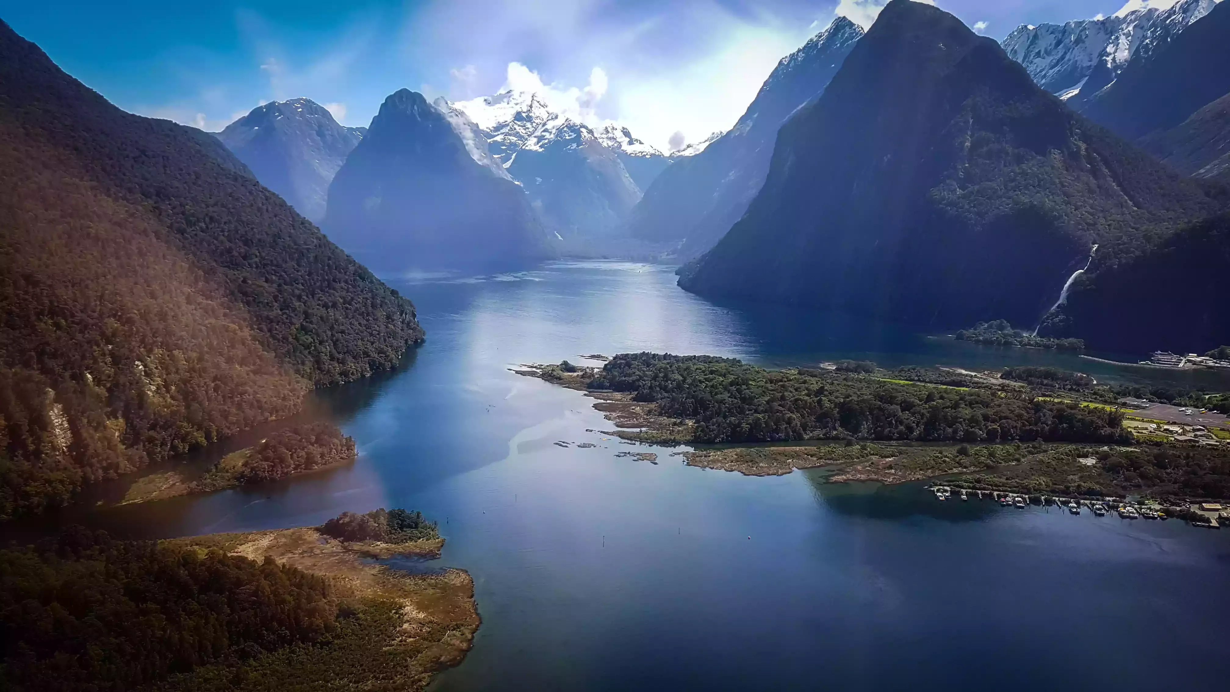 Milford Sound Helicopter Tour Milford Sound Luxury Experiences 