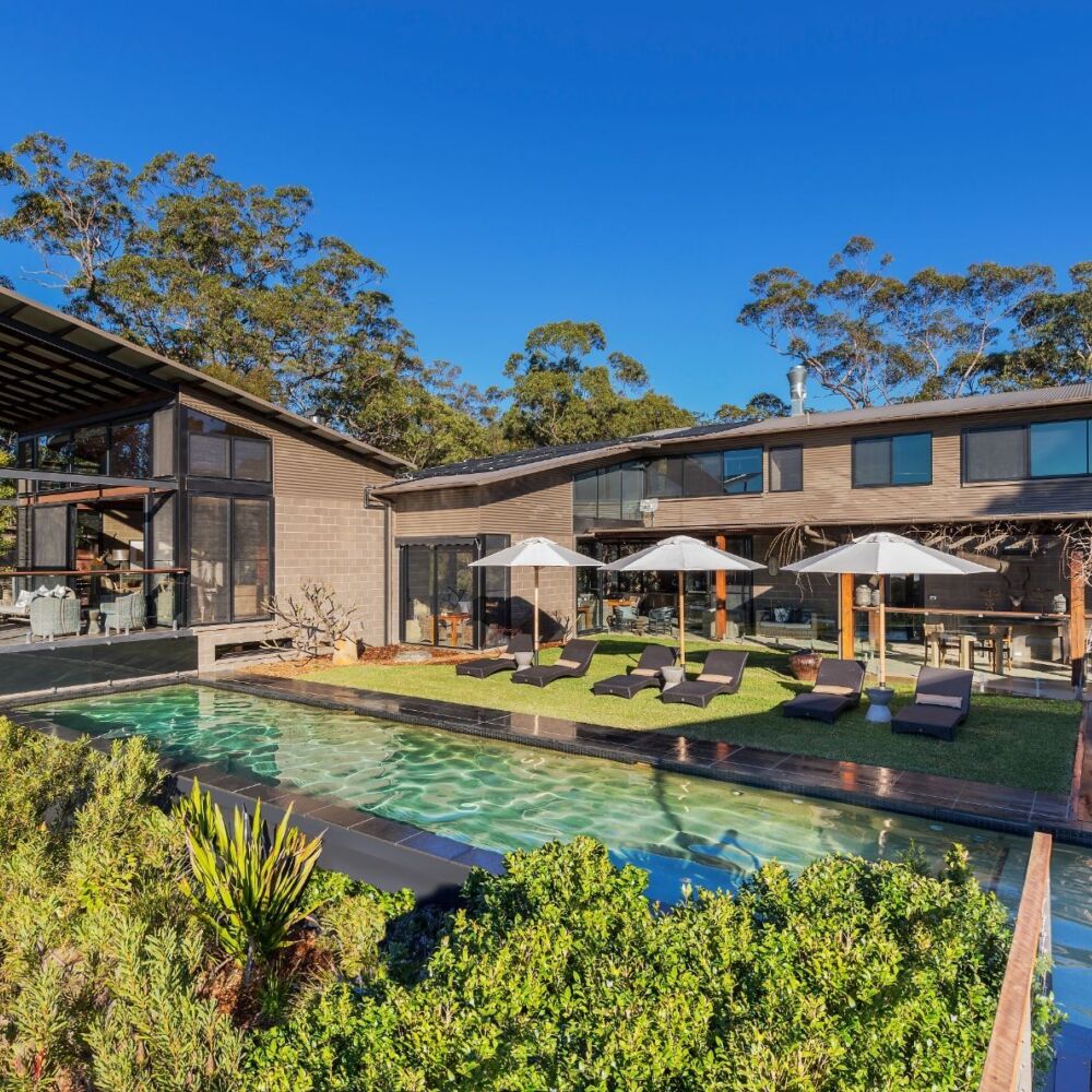 Spicers Sangoma exterior pool