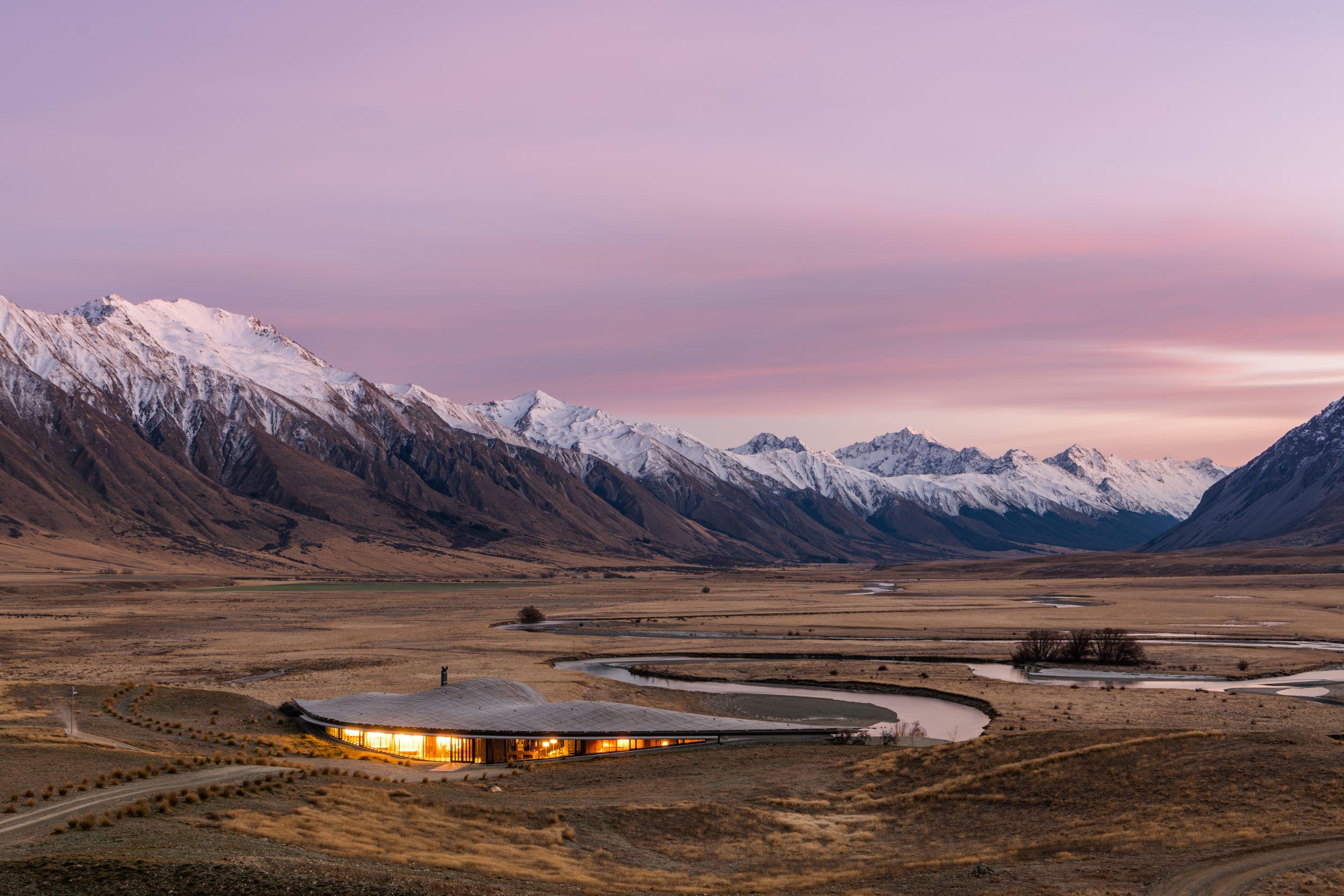 The Lindis, Ahuriri Valley