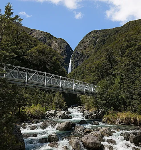 Devils Punchbowl Arthurs Pass National Pass Wi L