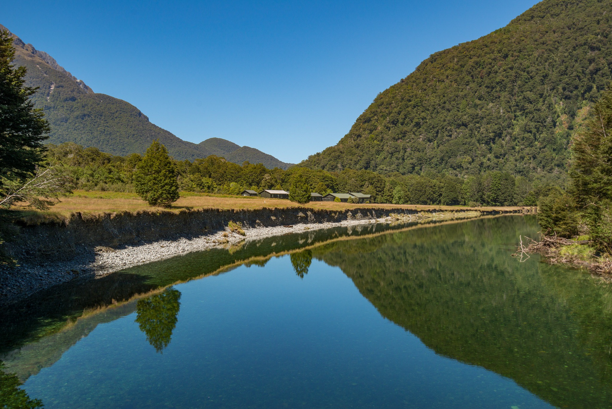 Glade House, Milford Track Accommodation