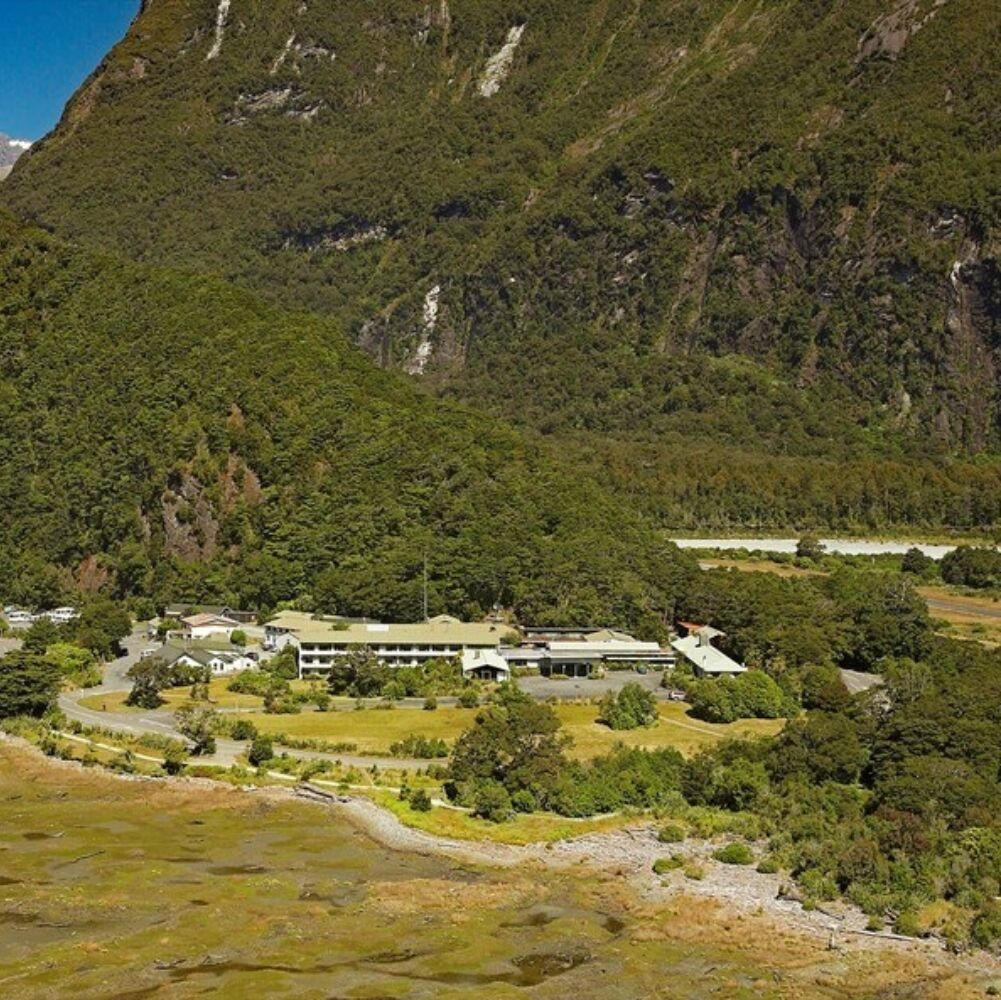 Mitre Peak Lodge Milford Track Ultimate Hikes