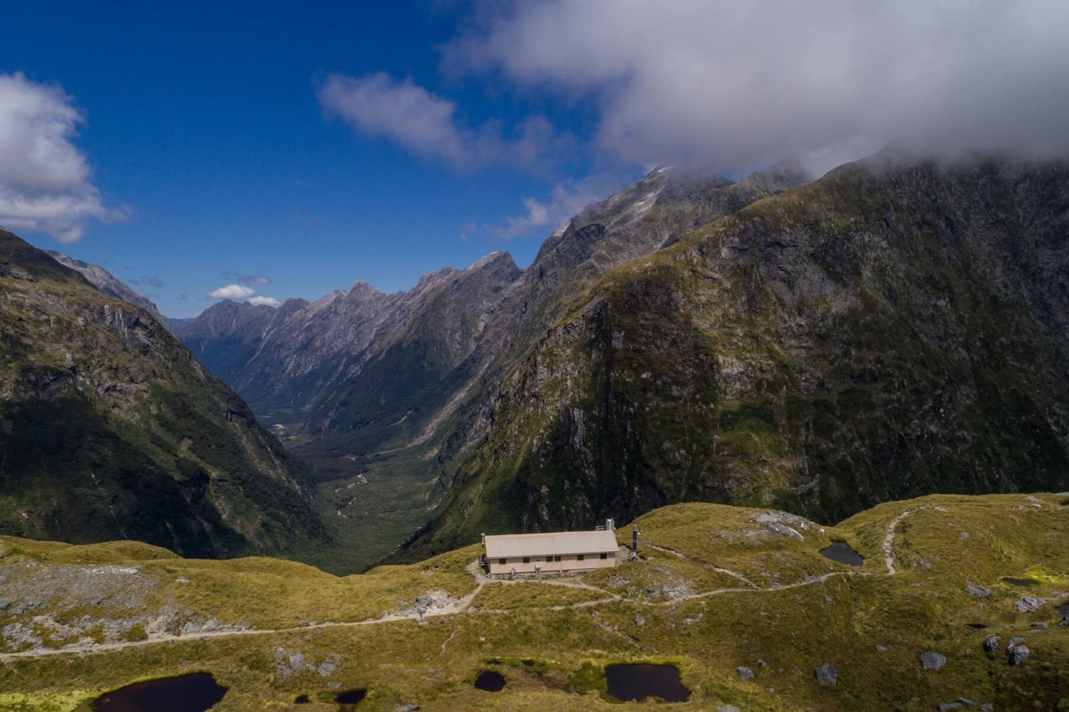 Pass Hut Clinton Valley Milford Track Ultimate Hikes