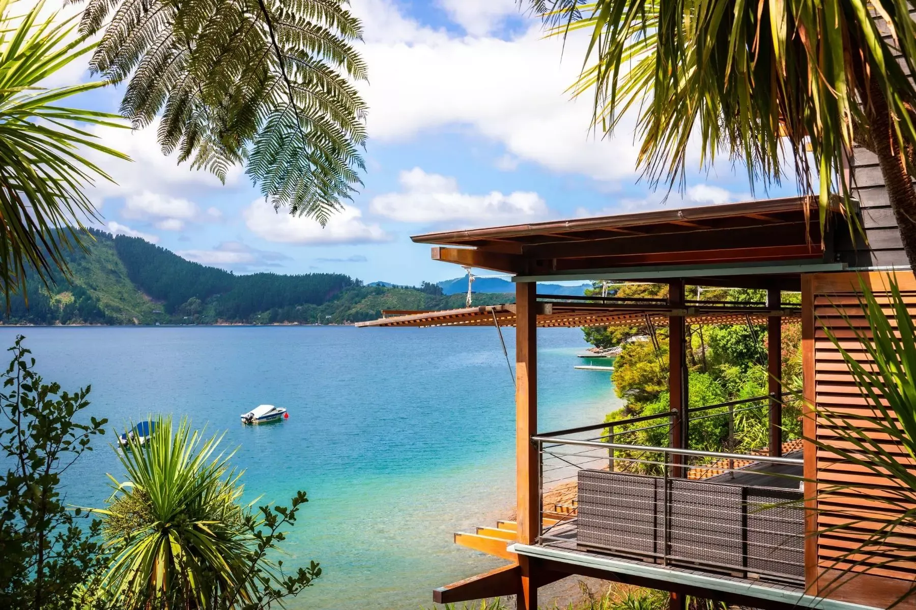 Best Luxury Lodges and Villas in New Zealand - Bay of Many Coves Lodge