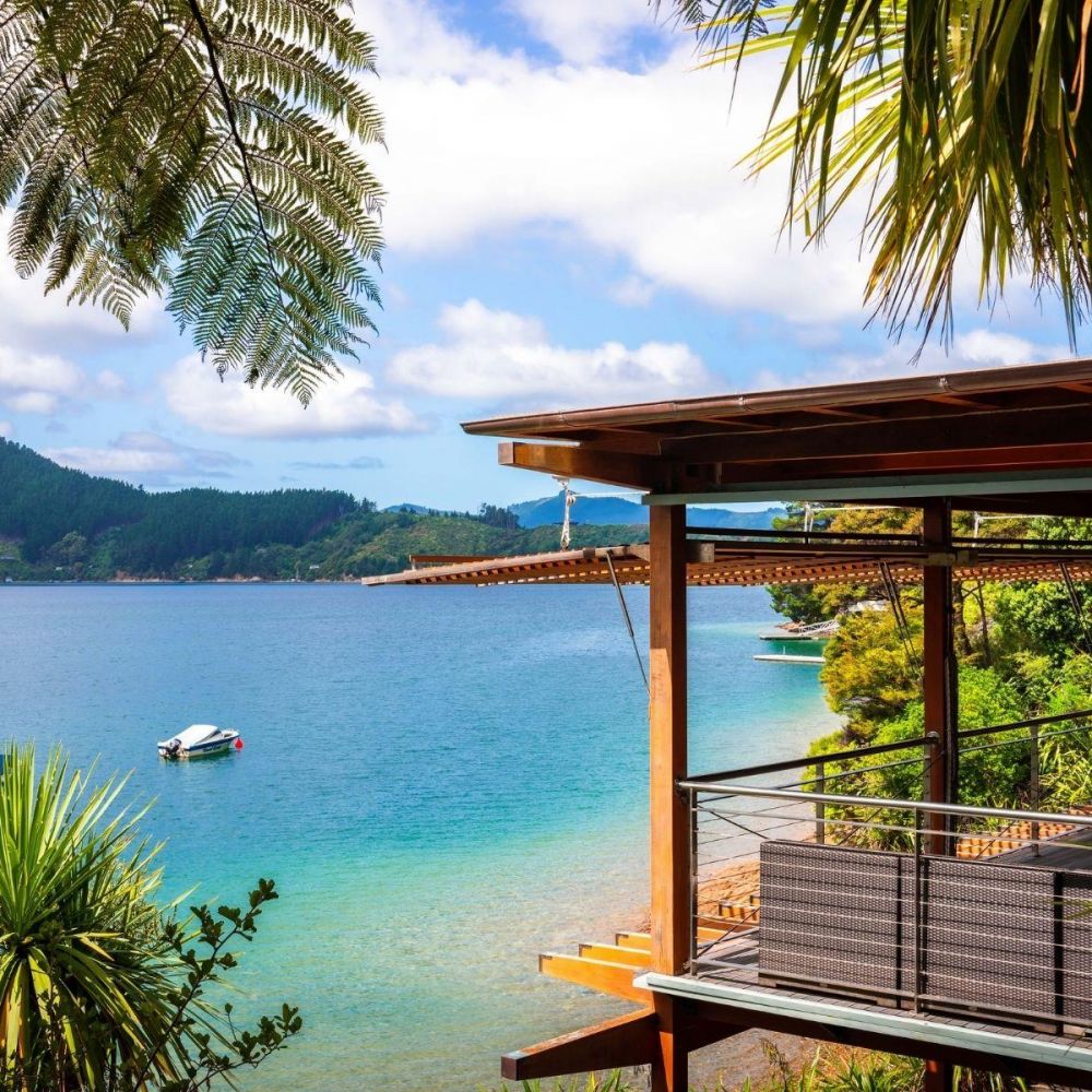Bay of Many Coves Lodge, Queen Charlotte Sound