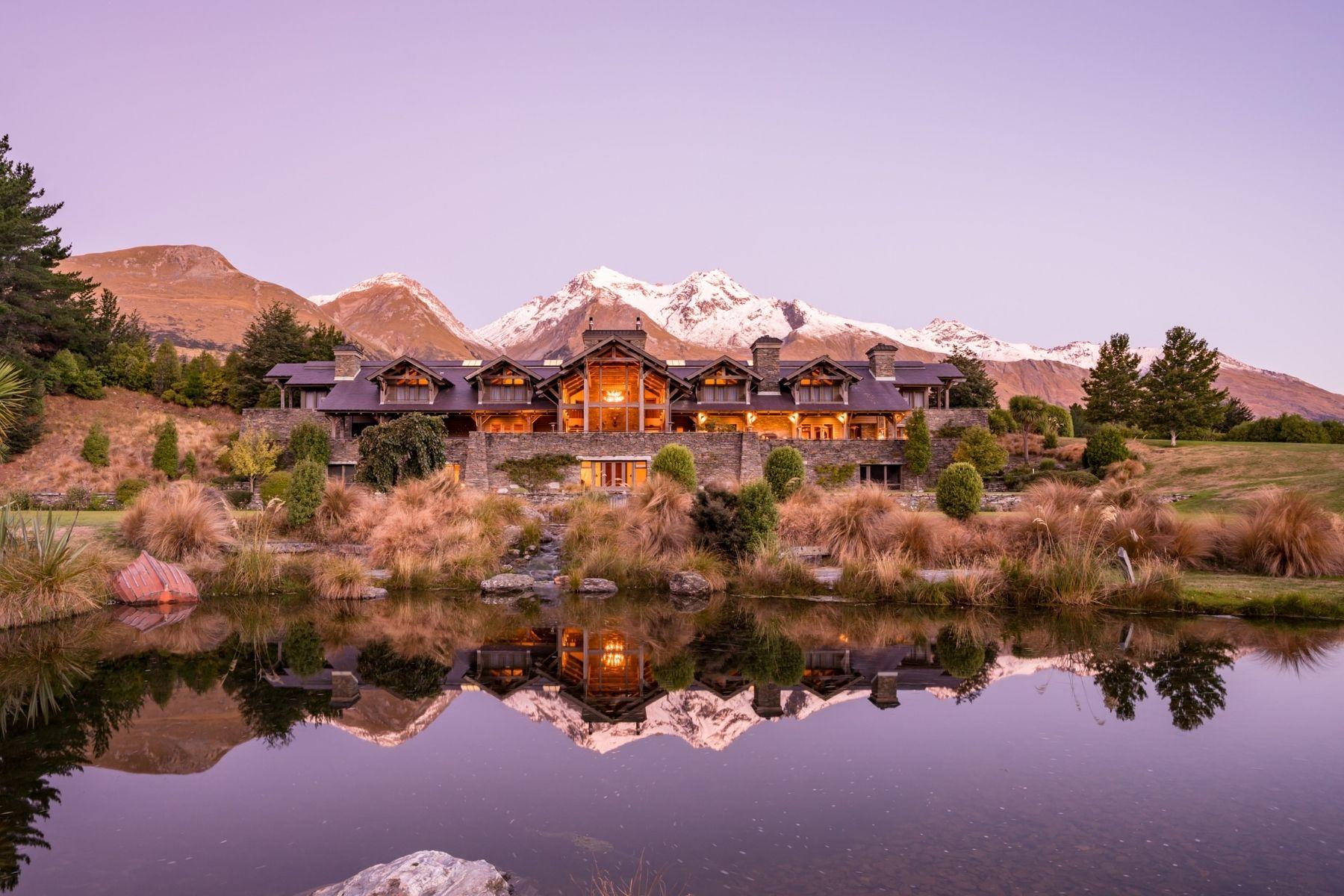 Best Luxury Lodes & Villa in New Zealand - Blanket Bay Lodge