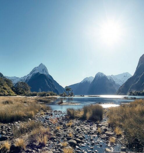 Milford Sound cruise Fiordland Discovery cr Chris Lewis