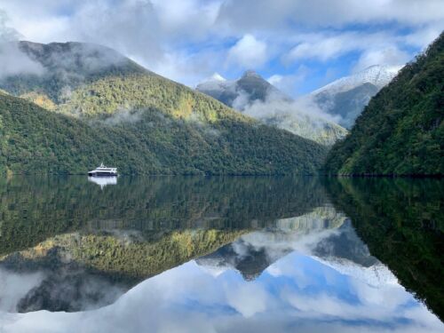 Fjordland Discovery MV Jewel Cruises Milford Sound & Fiordland