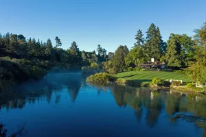 NZ journey, Huka Lodge, Taupo, cr Baillie Lodges