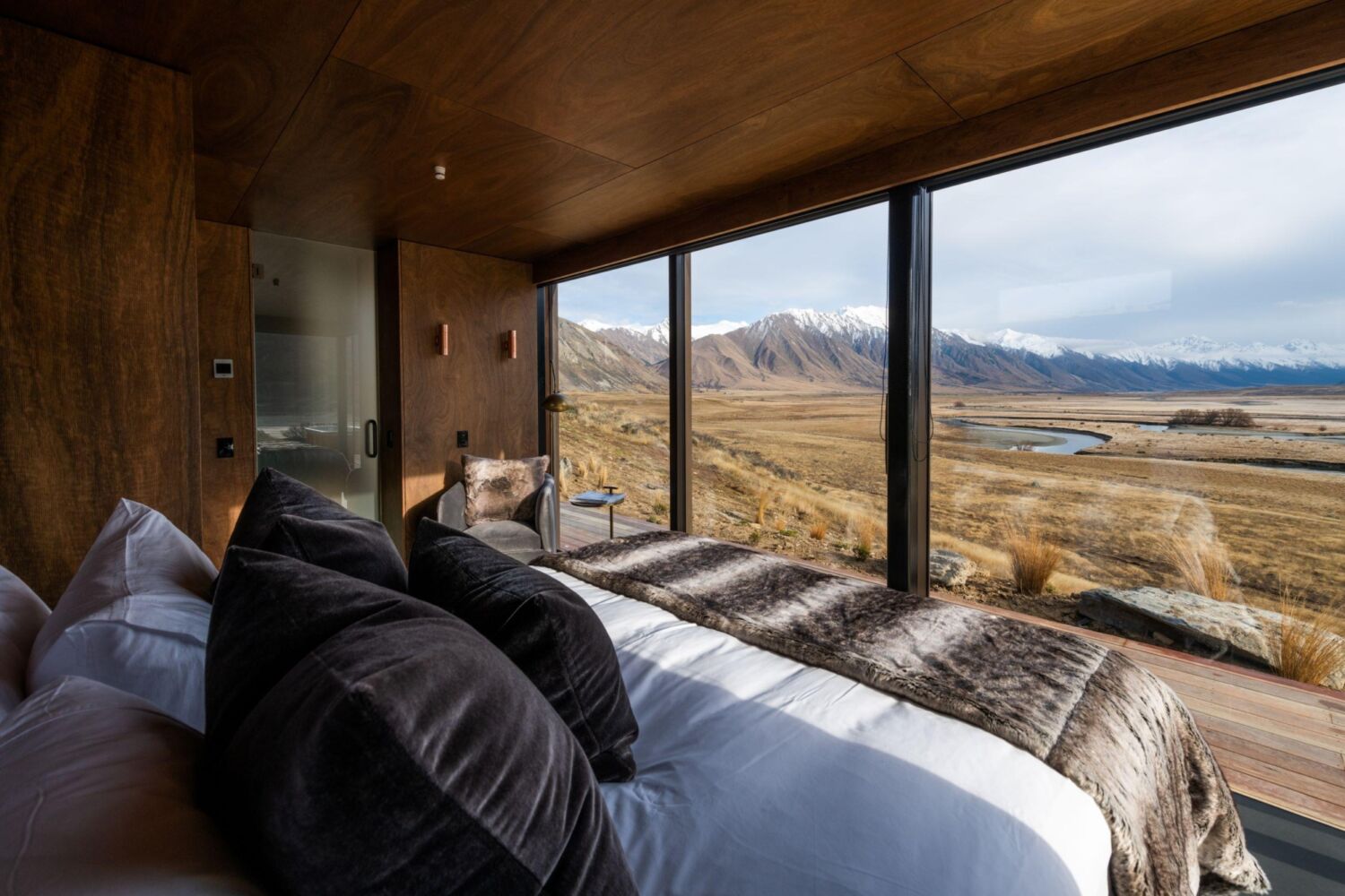 NZ journey eco accommodation, cr The Lindis