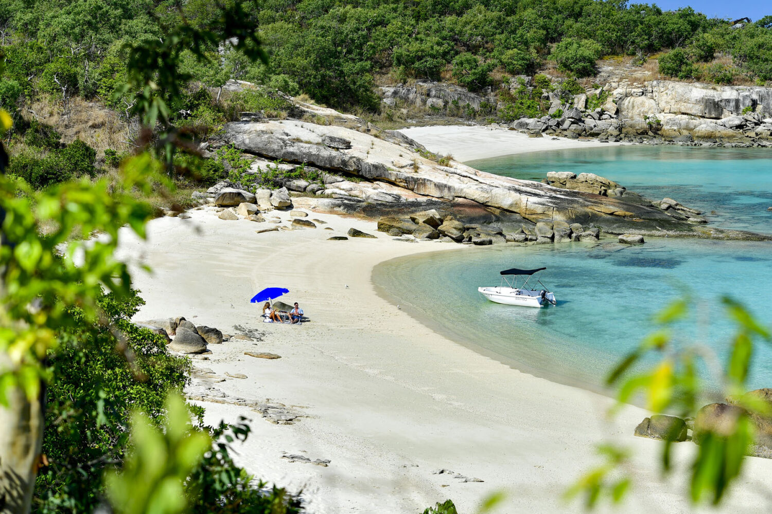 Lizard Island Experiences Secluded Beach by Private Motorised Dinghy