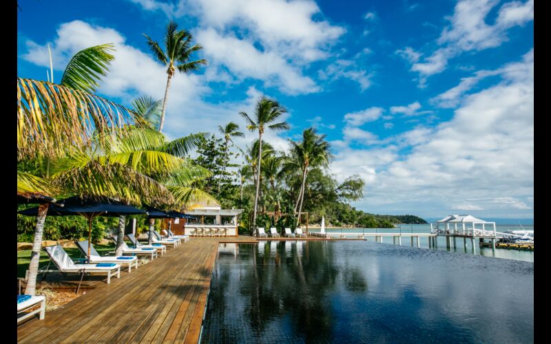 Elise Hassey Photography Orpheus Island Pool Bar 01