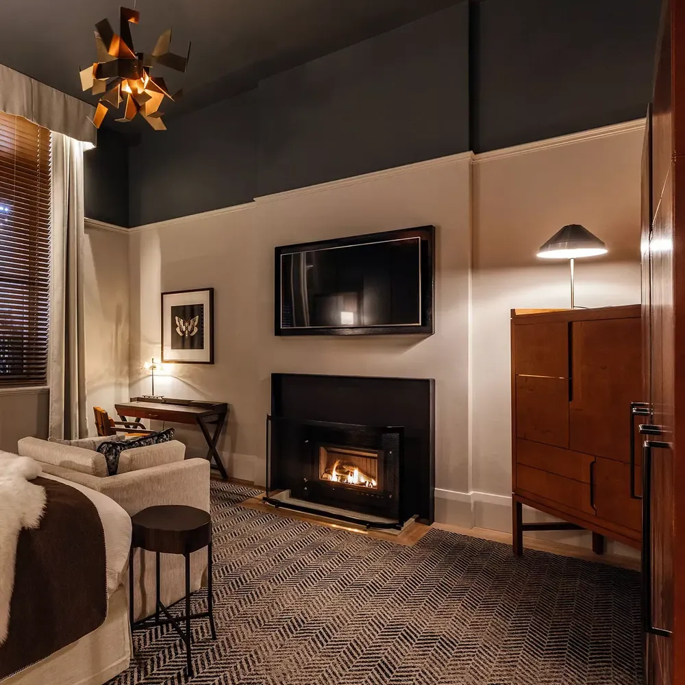 Heritage Bedroom Photo