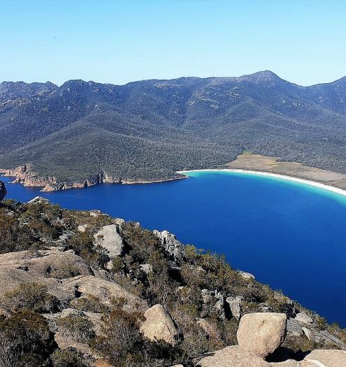 Mt Amos summit Walk into Luxury