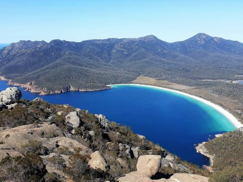 Mt Amos summit Walk into Luxury