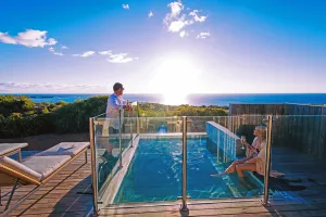 Injidup Spa Retreat pool villa, cr Walk into Luxury