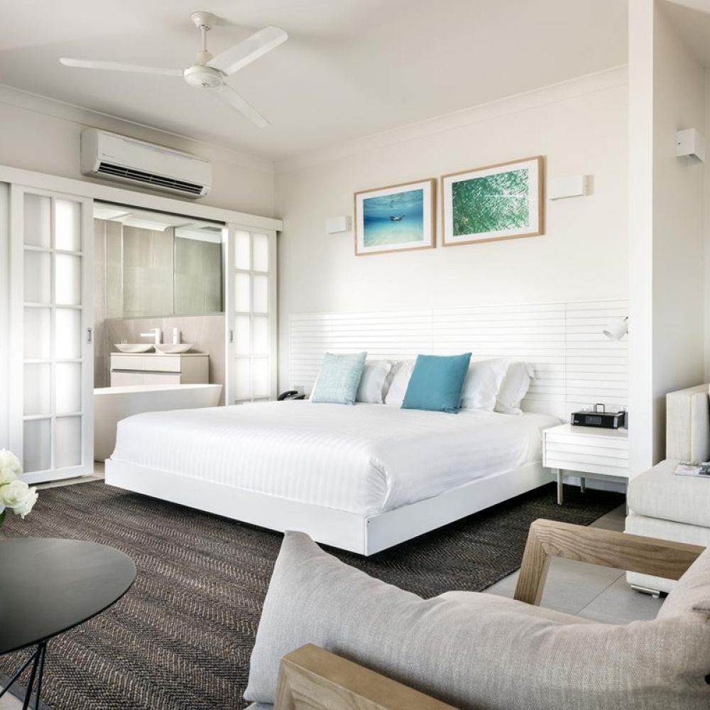 Mangrove hotel ocean view suite