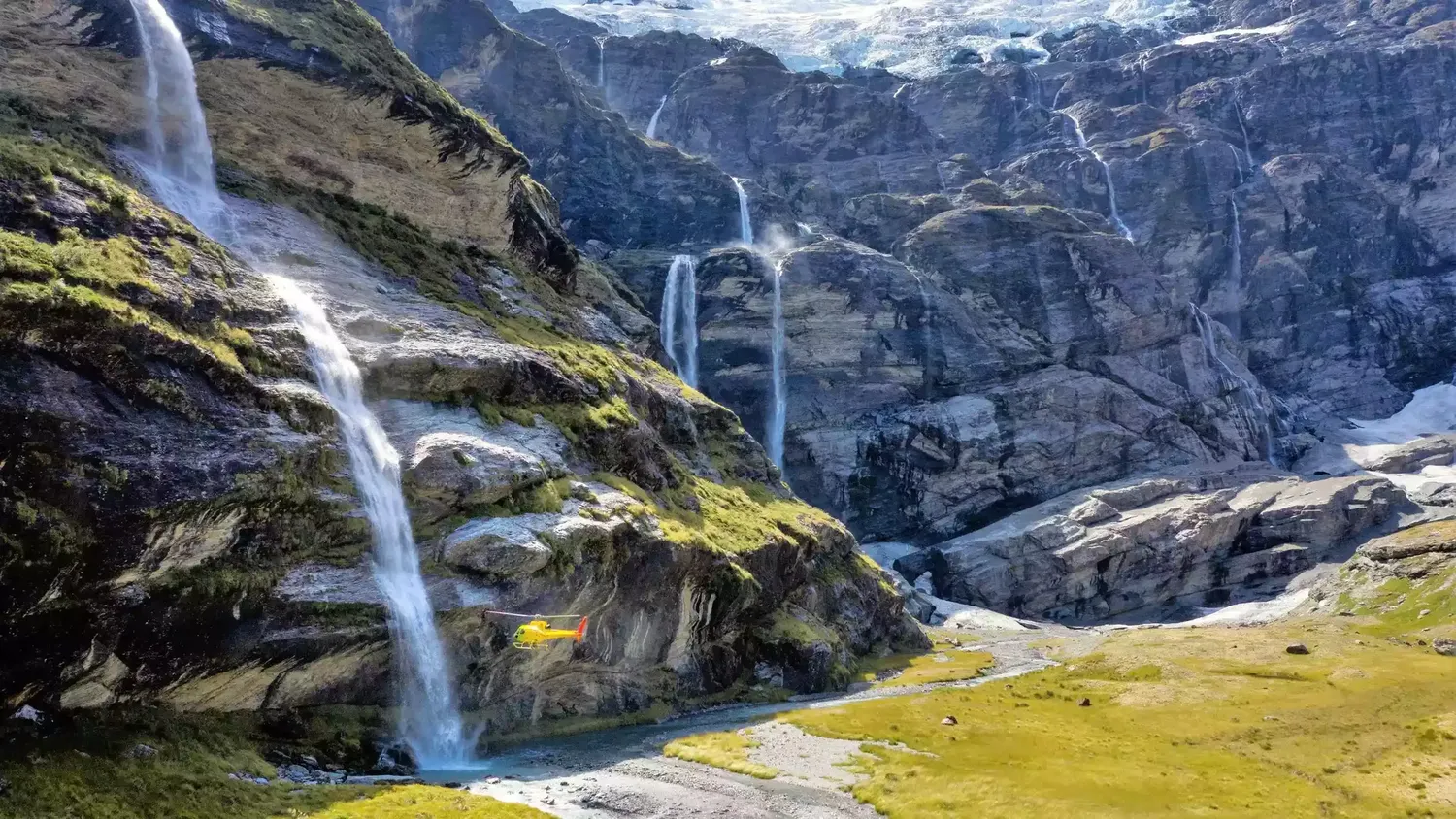 Luxury Milford Track Walk - Earnslaw Burn Heli Hover