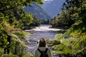 Milford Track walk to Giants Gate, cr Walk into Luxury