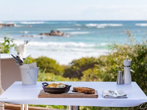 Bunkers Beach Cafe Margaret River dining