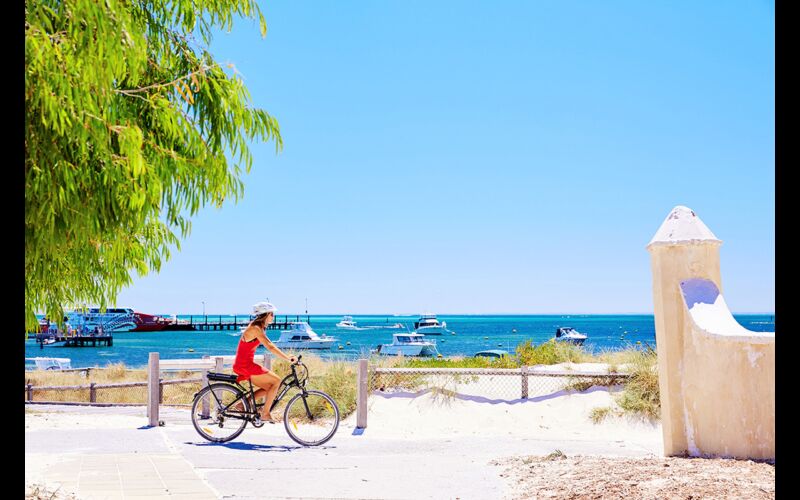 Rottnest cycling